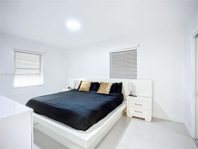 35 SW 63rd Ct, Miami, FL 33144