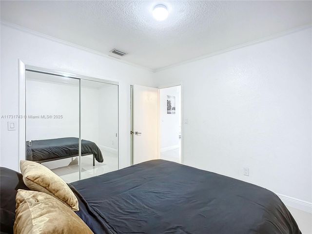 35 SW 63rd Ct, Miami, FL 33144