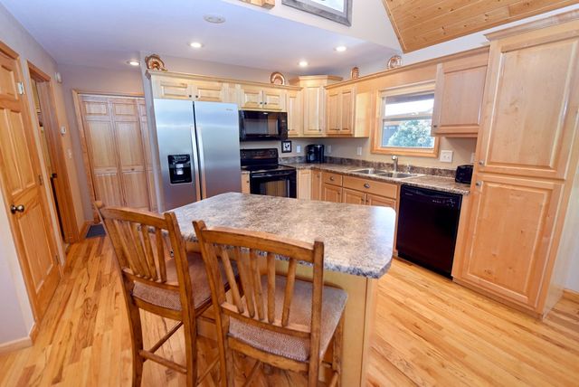 160 Serenity Pointe Drive, Murphy, NC 28906