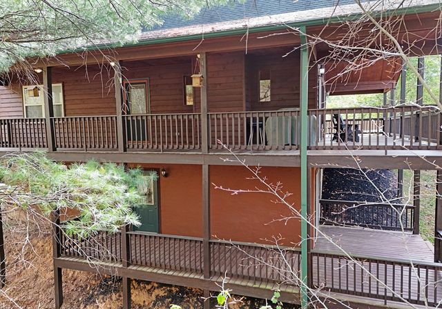 160 Serenity Pointe Drive, Murphy, NC 28906
