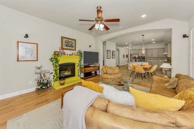 17642 Plumeria Lane, Dallas, TX 75252