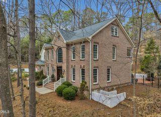 101 Collinson Drive, Chapel Hill, NC 27514