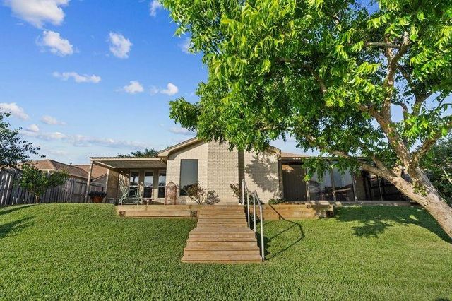 2505 Gerol Drive, Galveston, TX 77551