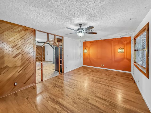 4387 Appian Way, Greenacres, FL 33463