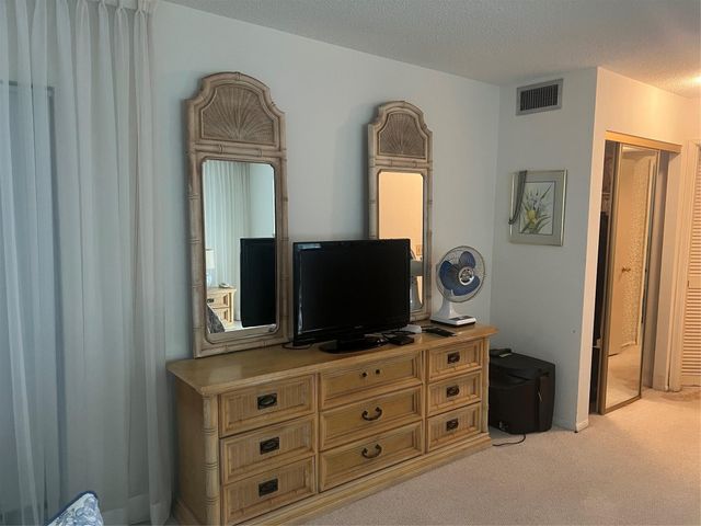 1425 Atlantic Shores Boulevard 601, Hallandale Beach, FL 33009