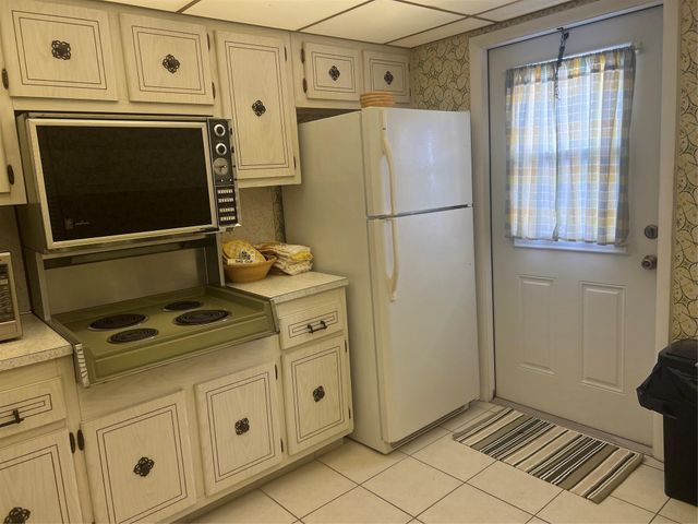 1425 Atlantic Shores Boulevard 601, Hallandale Beach, FL 33009