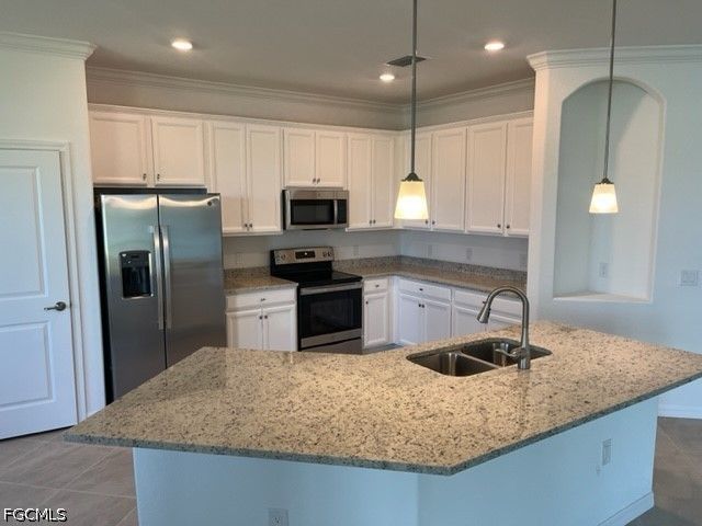 14619 Carva LN, Fort Myers, FL 33905
