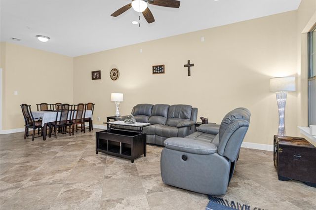 17040 W Fm 1097 Road 6103, Montgomery, TX 77356