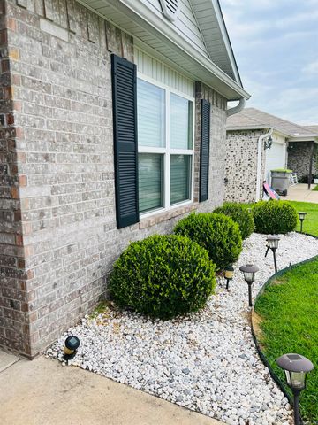 6169 Saddle Hill Dr, Alexander, AR 72002