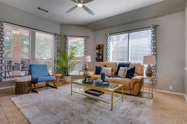 724 Vallejo Drive, Rockwall, TX 75087