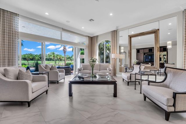 131 Porto Vecchio Way, Palm Beach Gardens, FL 33418