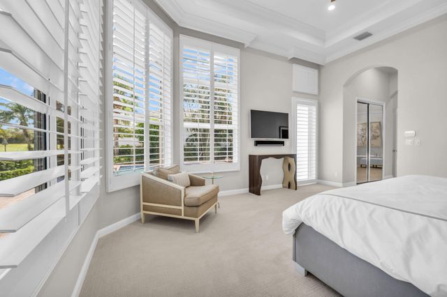 131 Porto Vecchio Way, Palm Beach Gardens, FL 33418