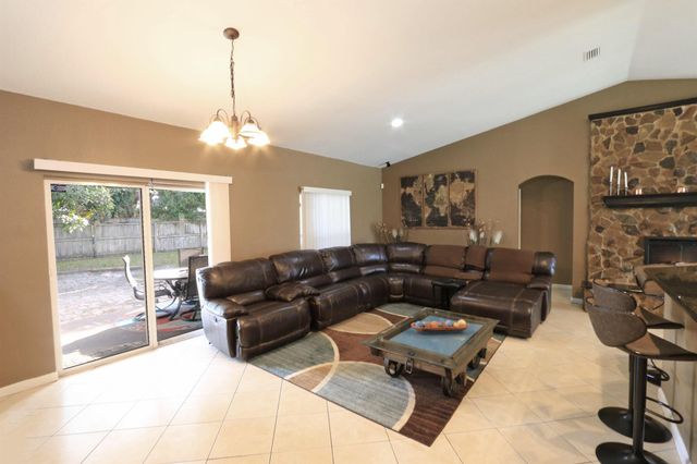 232 SE Verada Avenue, Port St Lucie, FL 34983