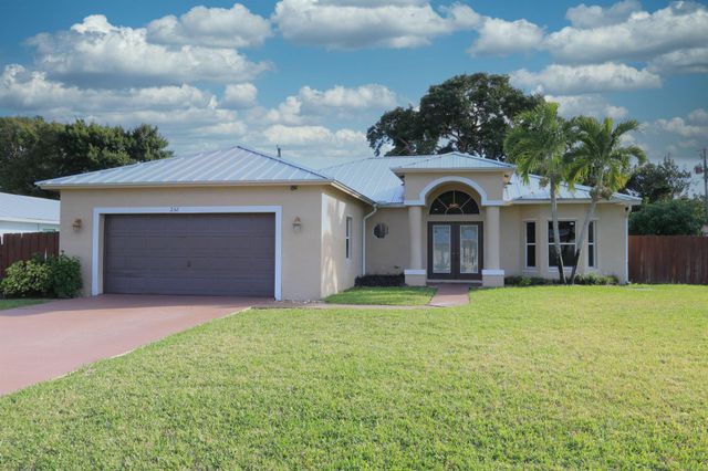232 SE Verada Avenue, Port St Lucie, FL 34983