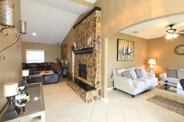 232 SE Verada Avenue, Port St Lucie, FL 34983