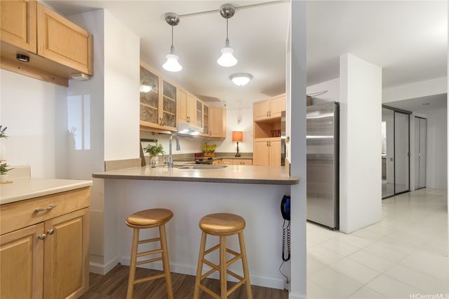 38 S Judd Street 1B, Honolulu, HI 96817