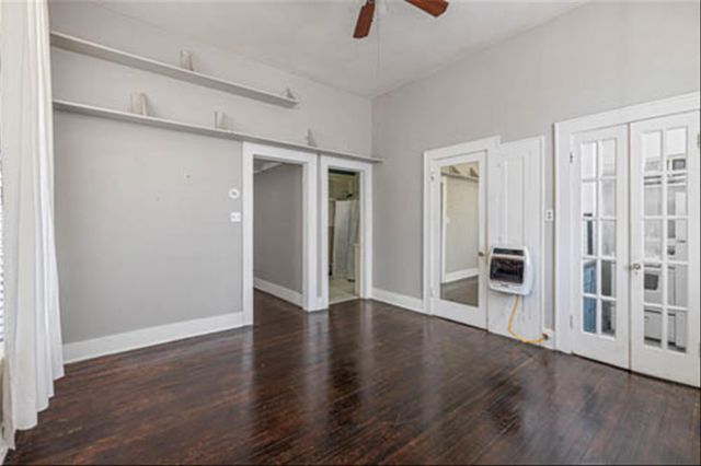 1902 Church St 6, Galveston, TX 77550