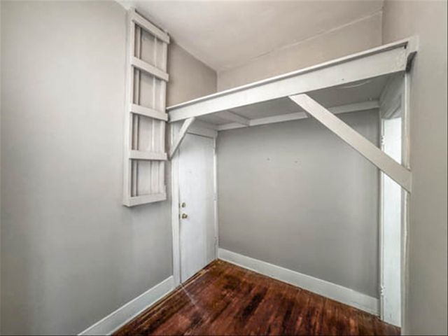 1902 Church St 6, Galveston, TX 77550