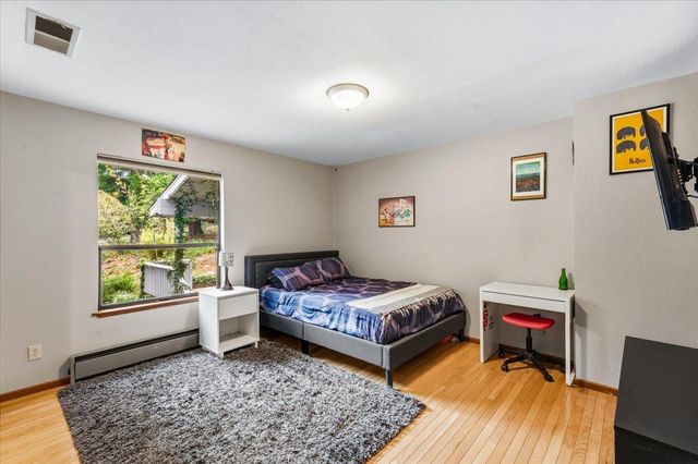 12669 Greenfields Way, Grass Valley, CA 95945