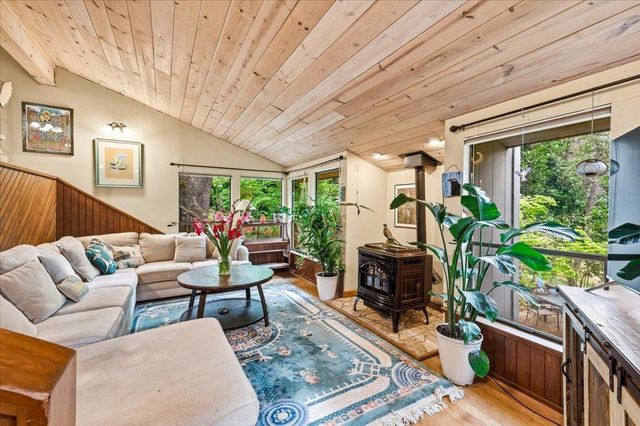 12669 Greenfields Way, Grass Valley, CA 95945