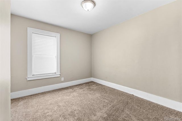 14856 Santa Rosa Drive, Detroit, MI 48238