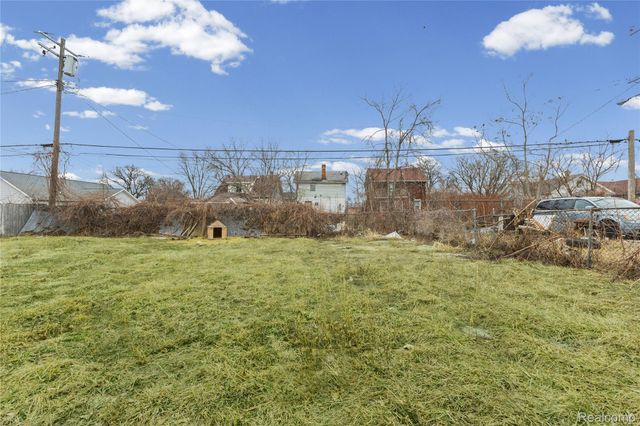 14856 Santa Rosa Drive, Detroit, MI 48238