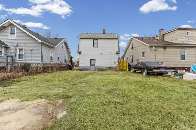 14856 Santa Rosa Drive, Detroit, MI 48238