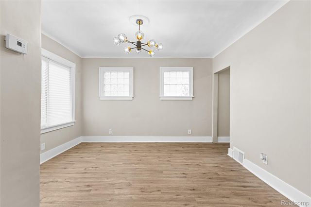 14856 Santa Rosa Drive, Detroit, MI 48238