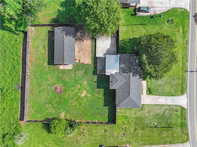 617 Lakeview Drive, Monroe, GA 30656