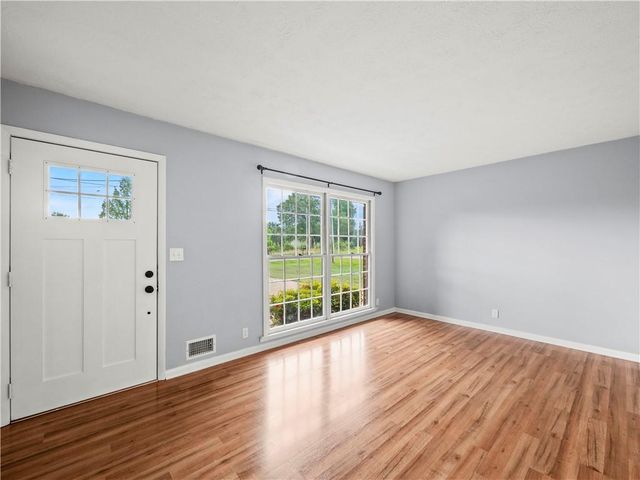 617 Lakeview Drive, Monroe, GA 30656