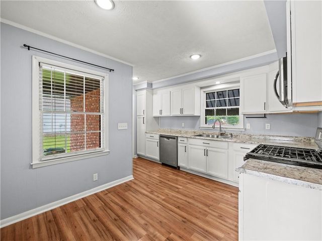 617 Lakeview Drive, Monroe, GA 30656