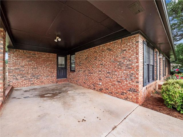 617 Lakeview Drive, Monroe, GA 30656