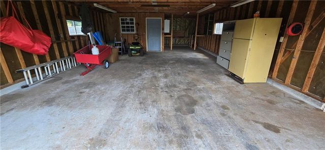 617 Lakeview Drive, Monroe, GA 30656