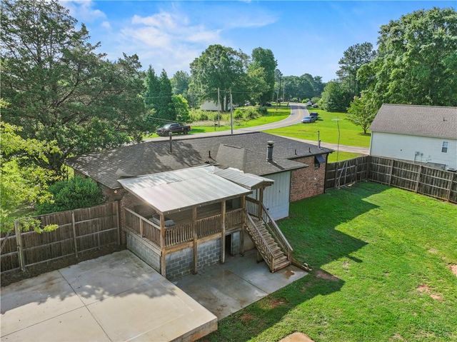 617 Lakeview Drive, Monroe, GA 30656