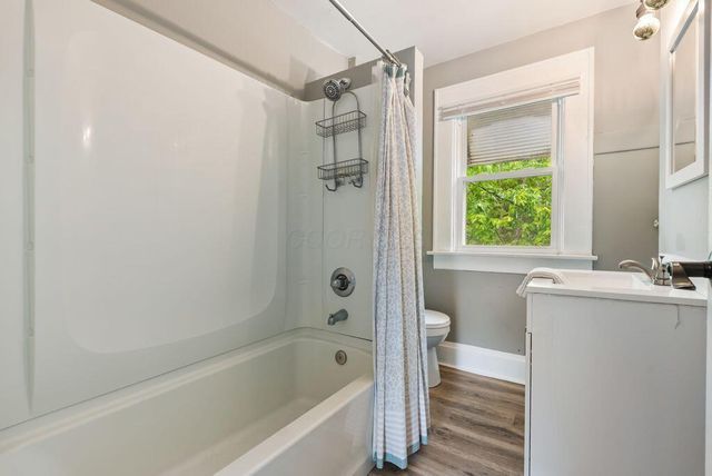 266 E Hinman Avenue, Columbus, OH 43207