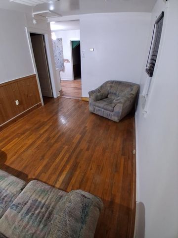 4712 Jefferson Avenue, Midland, MI 48640