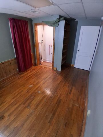 4712 Jefferson Avenue, Midland, MI 48640