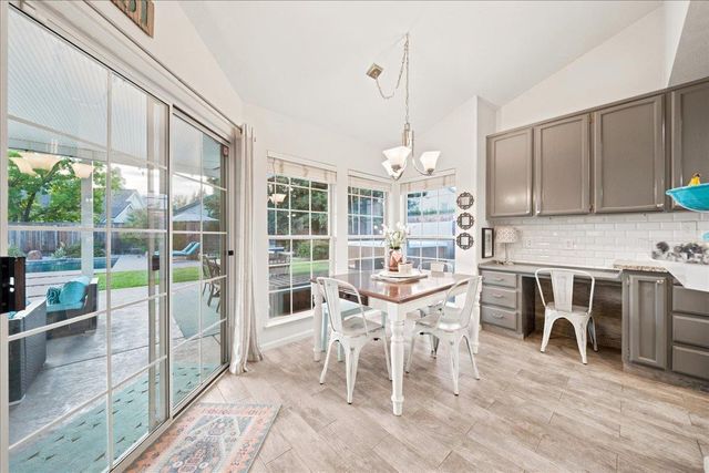 903 Graf Ct, Roseville, CA 95661