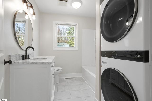 207 Arch Drive, Greer, SC 29651