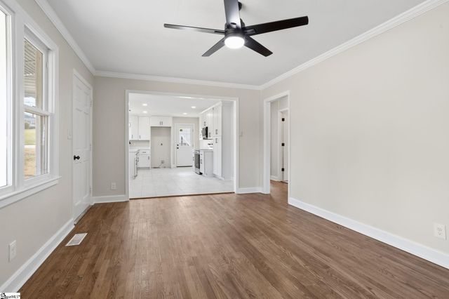 207 Arch Drive, Greer, SC 29651