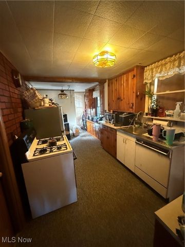 1945 Norwood Street NW, Warren, OH 44485