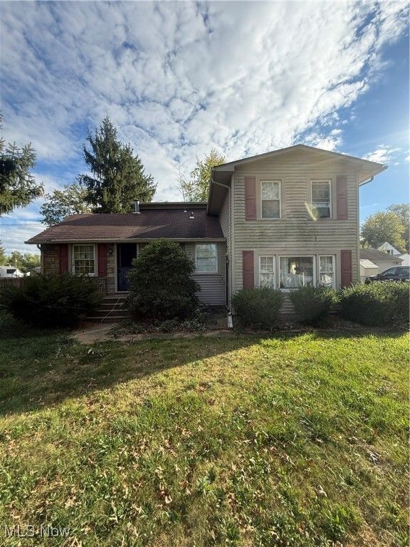 1945 Norwood Street NW, Warren, OH 44485