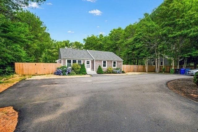 620 Boxberry Hill Road, Falmouth, MA 02536
