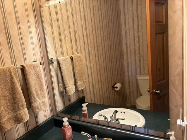 29 Westend Circle, Madison, WI 53704