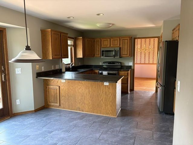29 Westend Circle, Madison, WI 53704