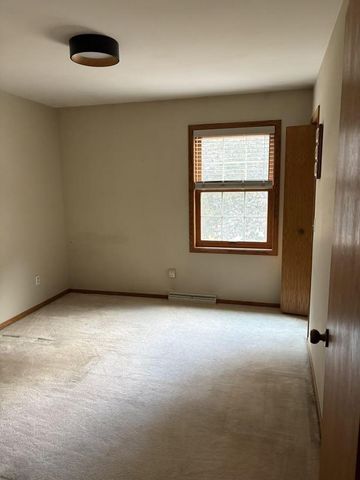 29 Westend Circle, Madison, WI 53704