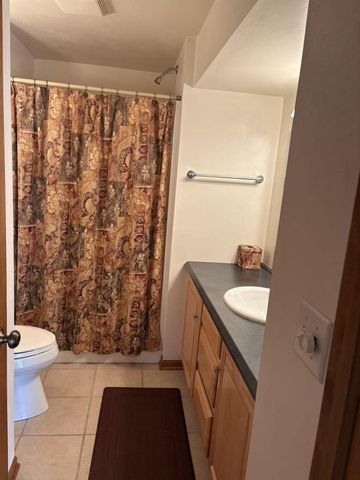 29 Westend Circle, Madison, WI 53704
