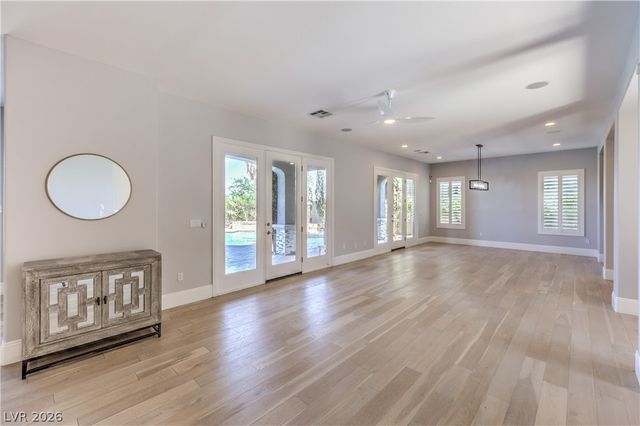 2068 Orchard Mist Street, Las Vegas, NV 89135