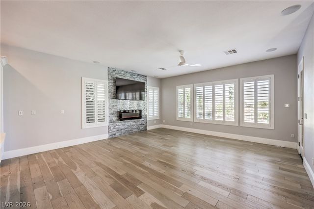 2068 Orchard Mist Street, Las Vegas, NV 89135