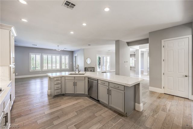 2068 Orchard Mist Street, Las Vegas, NV 89135